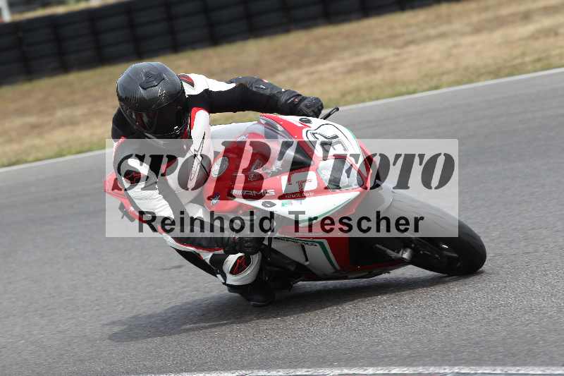 Archiv-2022/55 14.08.2022 Plüss Moto Sport ADR/Freies Fahren/37